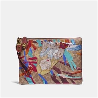 Fashion 4 Coach DISNEY X COACH TURNLOCK WRISTLET 30 SIGNATURE CANVAS WITH ALICE
