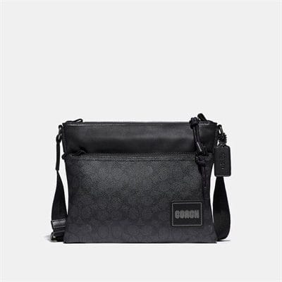 Fashion 4 Coach Signature Pacer Crossbody