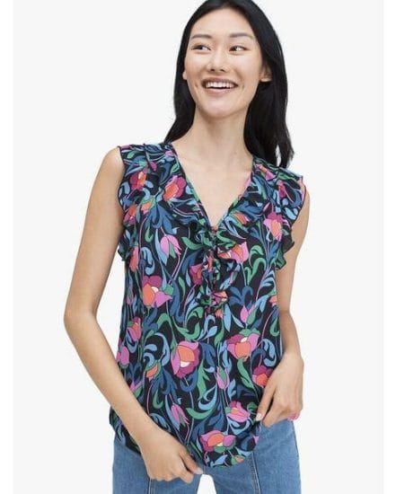 Fashion 4 - floral swirl shell top