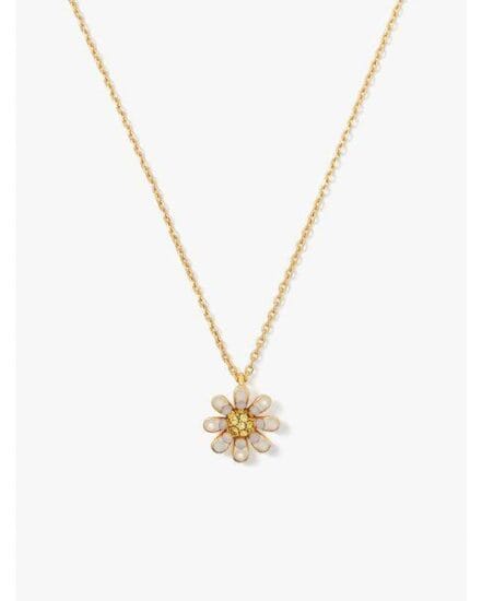 Fashion 4 - dazzling daisy pendant