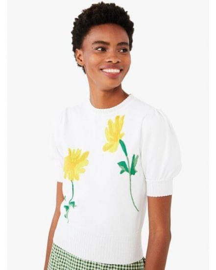 Fashion 4 - garden daisy sweater