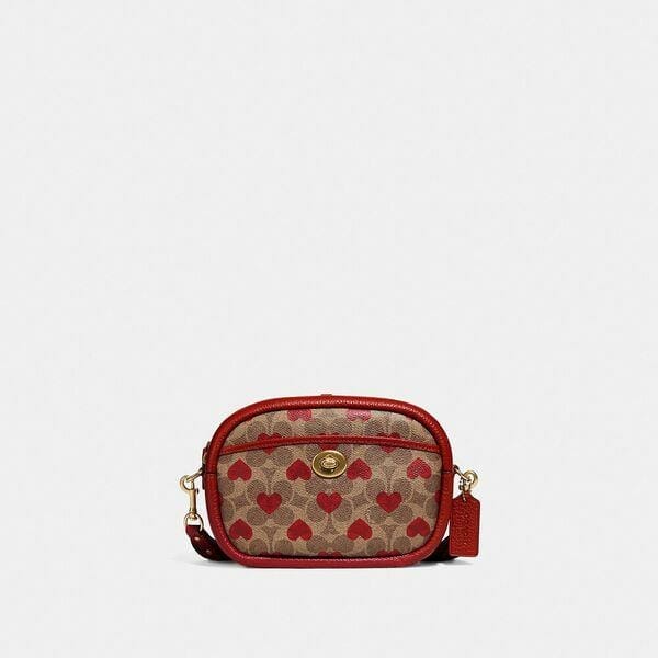 Fashion 4 Coach Camera Bag In Signature Canvas With Heart Print