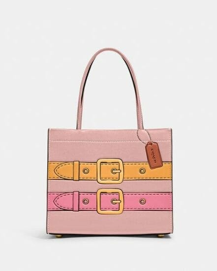 Fashion 4 Coach Cashin Carry 22 With Trompe L'Oeil Print