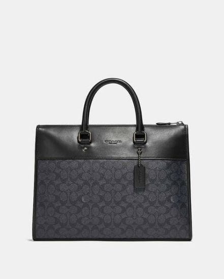 Fashion 4 Coach Gotham Folio In Signature Canvas