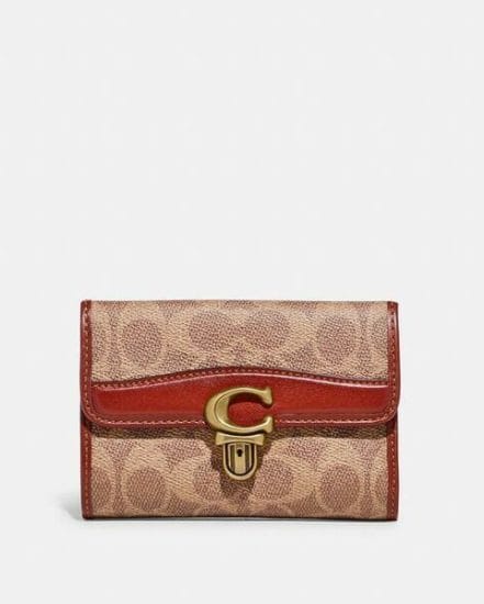 Fashion 4 Coach Studio Medium Wallet In Signature Canvas