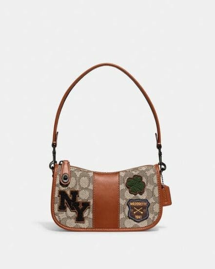 Fashion 4 Coach Swinger 20 In Signature Jacquard With Varsity Patches