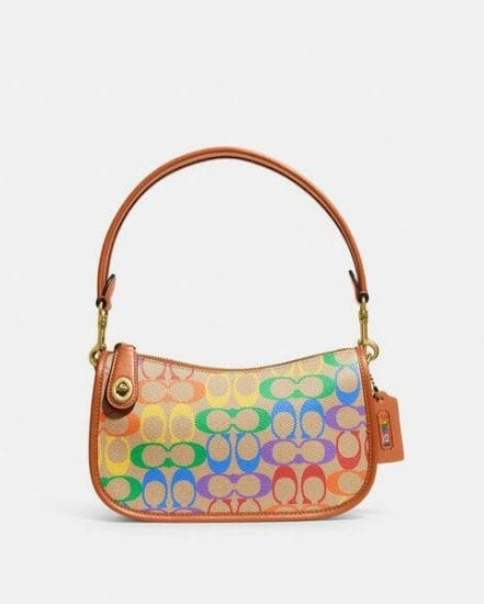 Fashion 4 Coach Swinger In Rainbow Signature Canvas