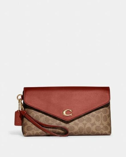 Fashion 4 Coach Wyn Clutch In Colorblock Signature Canvas