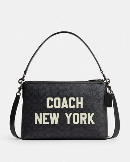 Fashion 4 Coach Relay Pouch In Signature Canvas With Coach Graphic